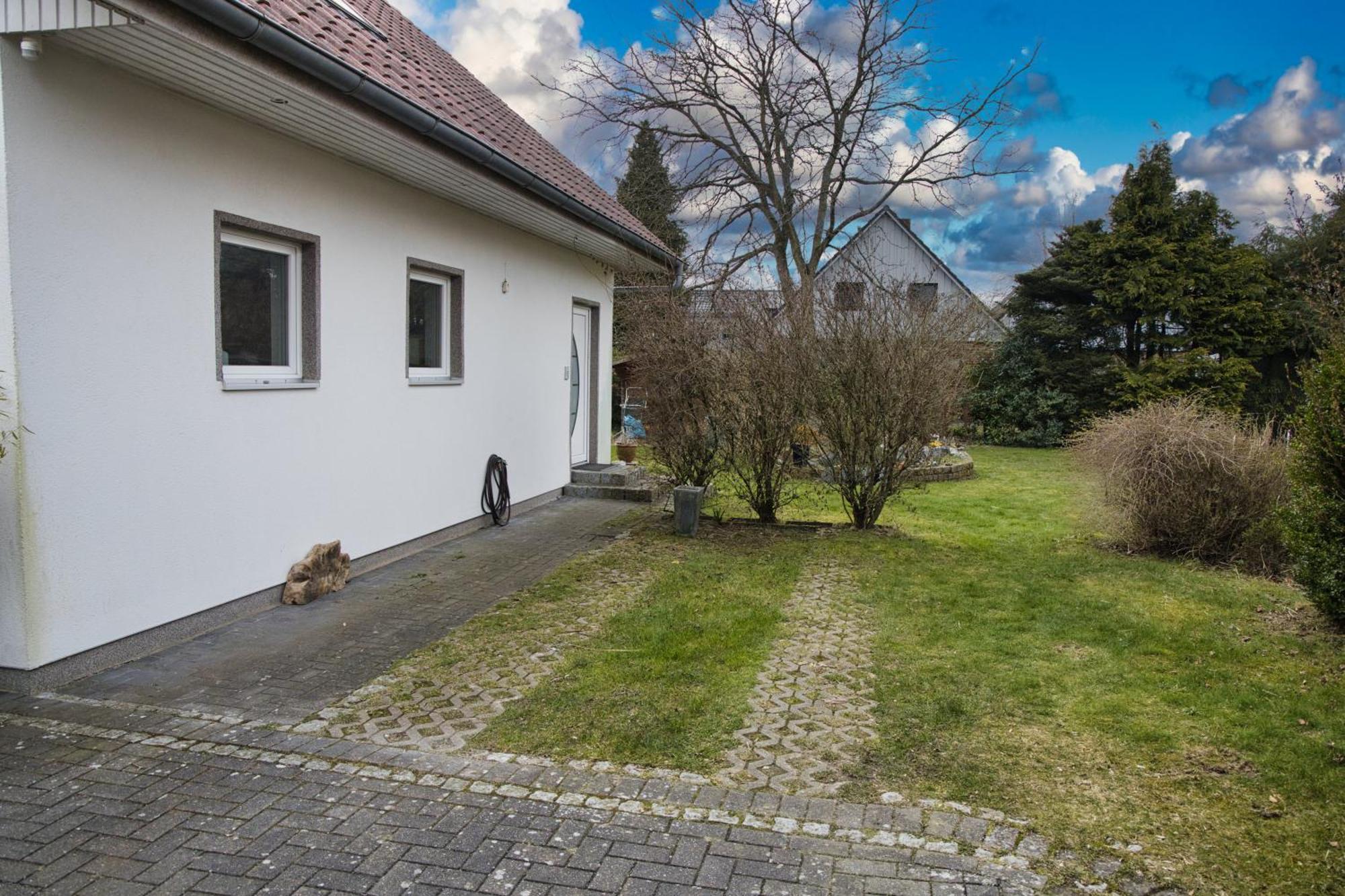 Ferienwohnung Heju- Haus Im Gruenen Rosengarten  Exterior foto